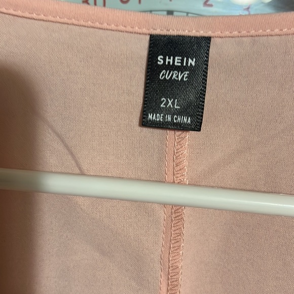 EMERY ROSE Plus Frill Trim Petal
Sleeve Tunic Dress
Baby Pink / 2XL (16) - Picture 2 of 2